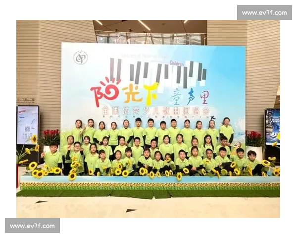 倾情朗诵汇聚梦想之光荣誉之夜颁奖典礼